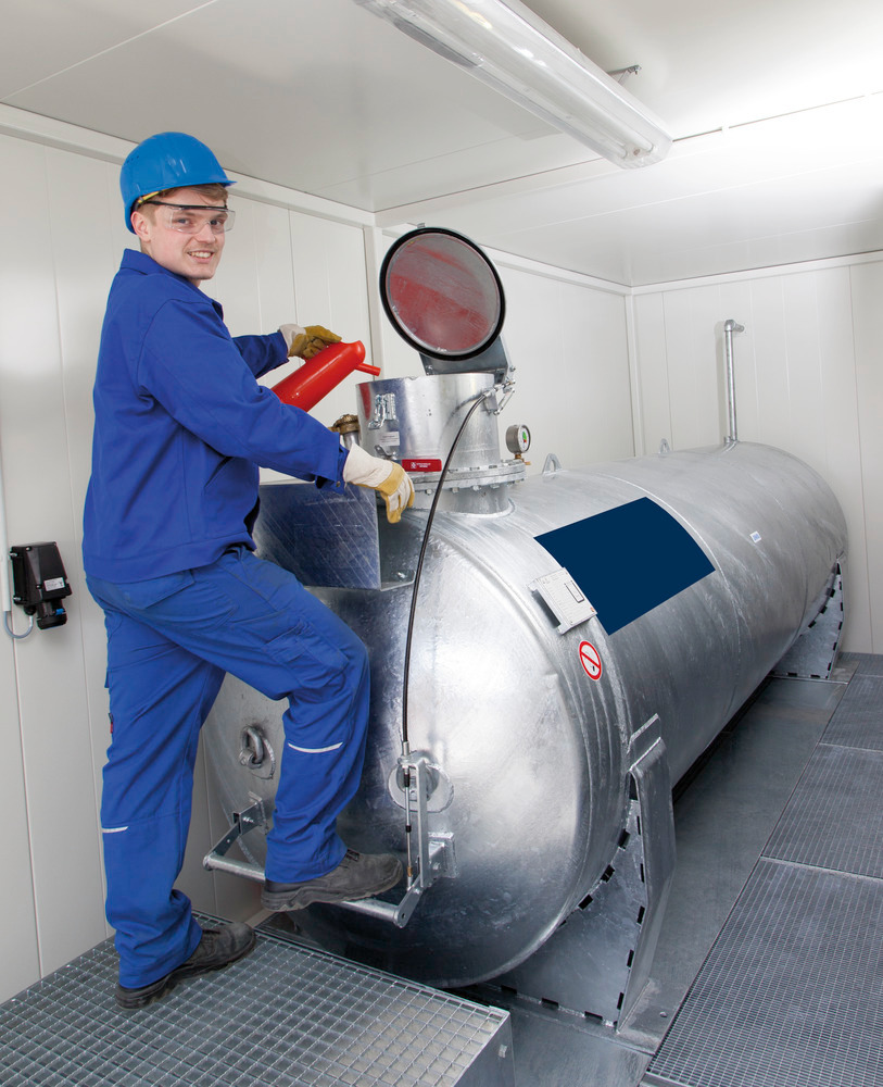 Cuves pour déchets dangereux TP-ELH, 7500 litres, pour professionnels qualifiés - 3