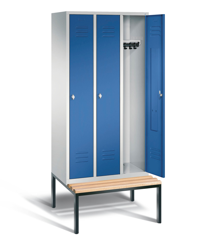 Locker with bench Cabo, 3 compartments, W 900, H 2090, D 500/815, grey/blue - 2
