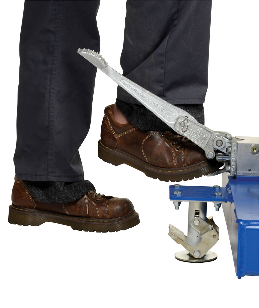 Steel Portable Hydraulic Drum Carrier, Rotator and Boom 97-9/16 In. Lift Height 800 Lb. Capacity Blue / Yellow - 8