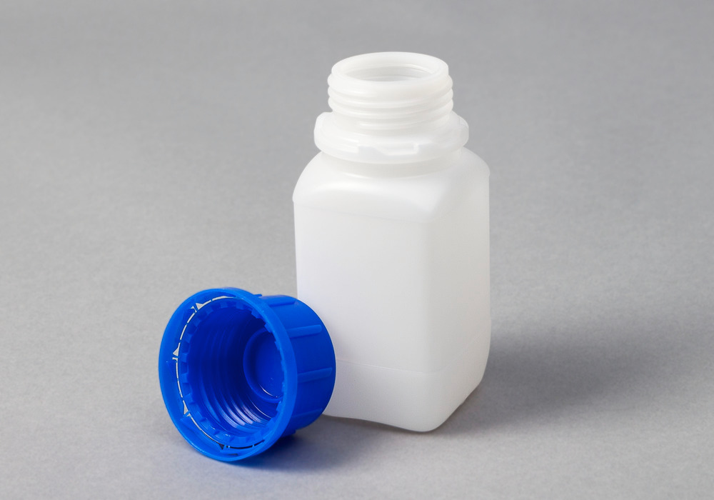 Wide necked bottles in HDPE, square, natural-transparent, 250 ml, with UN approval, 30 pieces