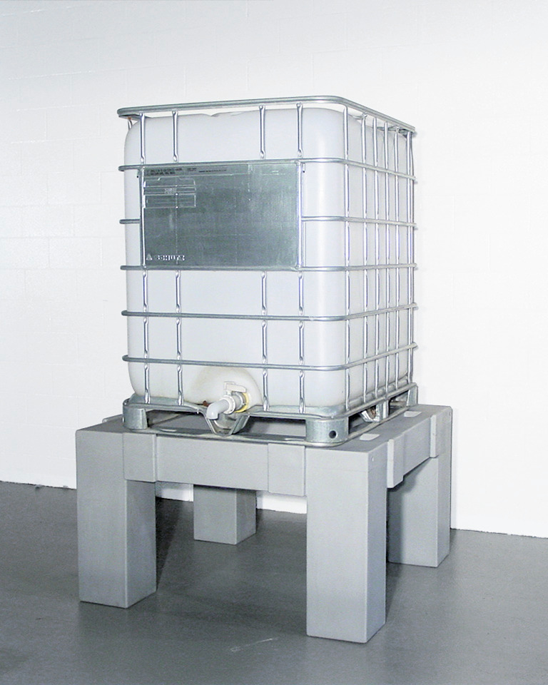 IBC Tote Stand - 1 IBC Tote Capacity - Poly Construction - Easy Dispensing - Corrosion Resistant - 1