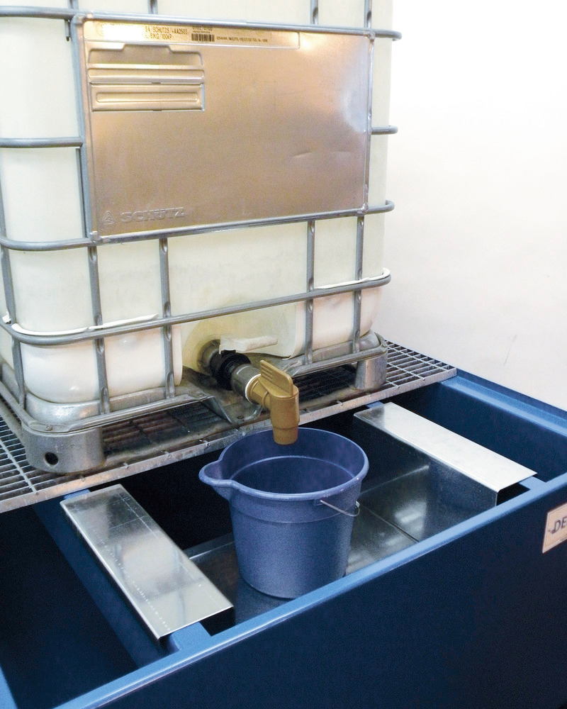 IBC Dispensing Platform - Galvanized Steel Construction - Secure Platform for Containers - 1