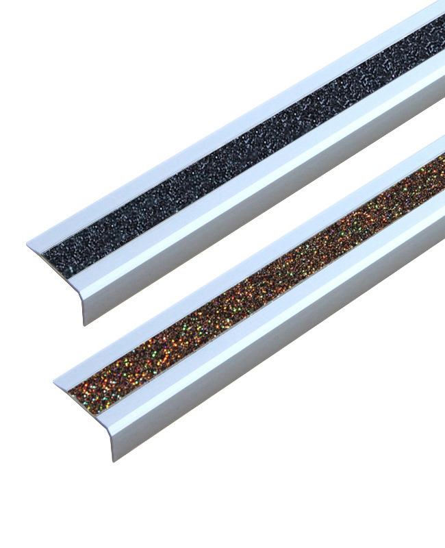 Anti-slip edge profile, aluminium m2, GlitterGrip, black, W 800 mm, screwable - 3
