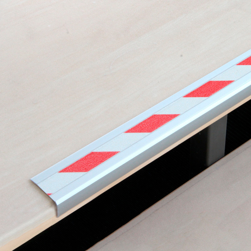 Perfil de borde de peldaño antideslizante, aluminio m2 rojo/blanco, ancho 610 mm, grosor 4 mm - 1