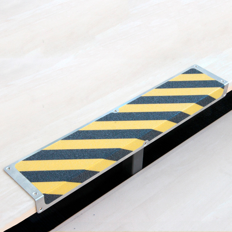 Anti-slip edge profile, aluminium m2, Easy Clean, black/yellow, W 1000 mm - 1