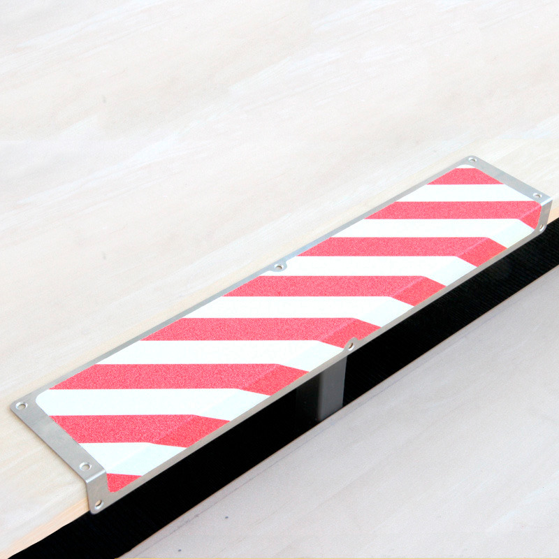 Anti-slip edge profile, aluminium m2, red/white, W 1000 mm - 1