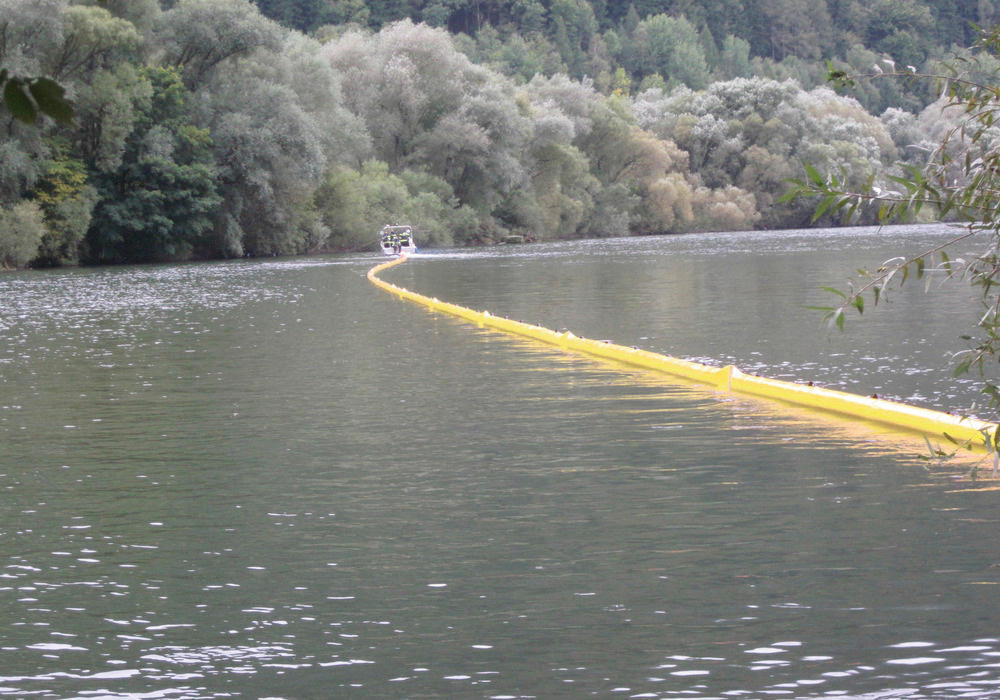 DENSORB oil barrier AERO 600L, air-filled, 10 m, for large rivers, lakes, harbours and coastal areas - 5