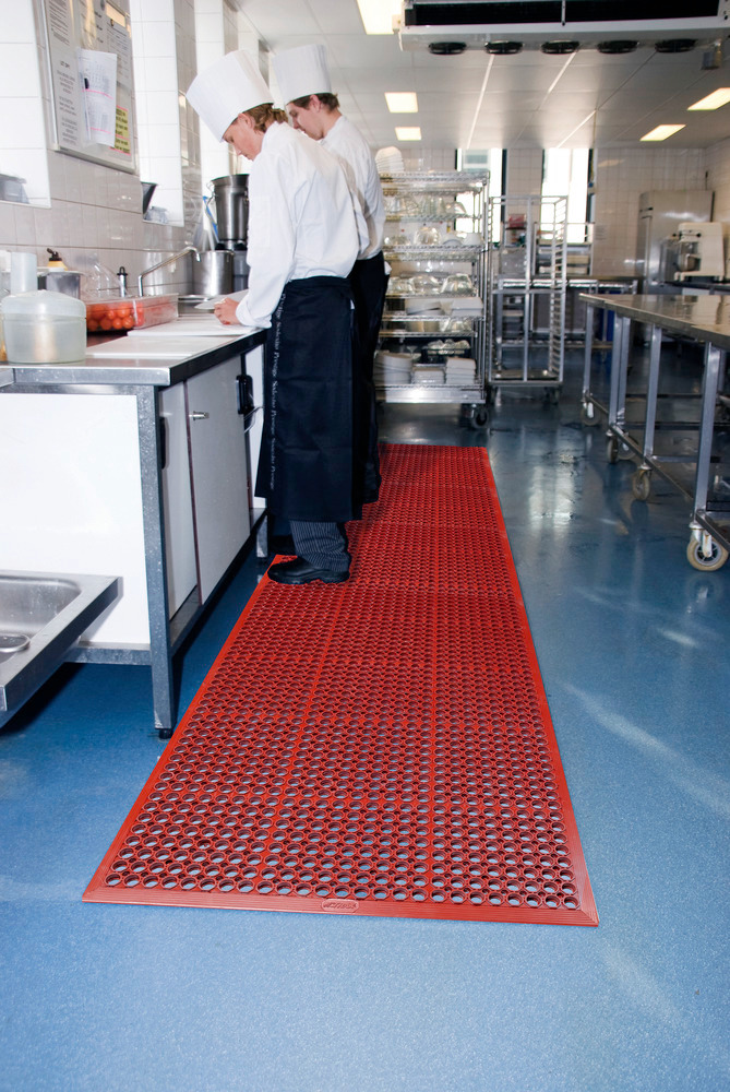 Tappeti di sicurezza ergonomici per zone bagnate ST 9.60, di colore rosso, 90 x 590 cm - 2