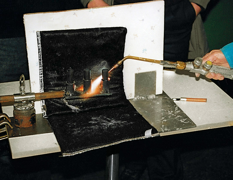 Sveiseteppe for loddearbeider, med aluminiumsinnlegg, 30 x 30 cm - 2