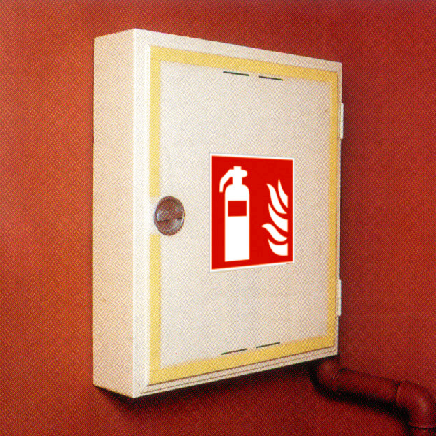 Brannskilt "brannslukker", ISO 7010, folie 150 mm x 150 mm - 3