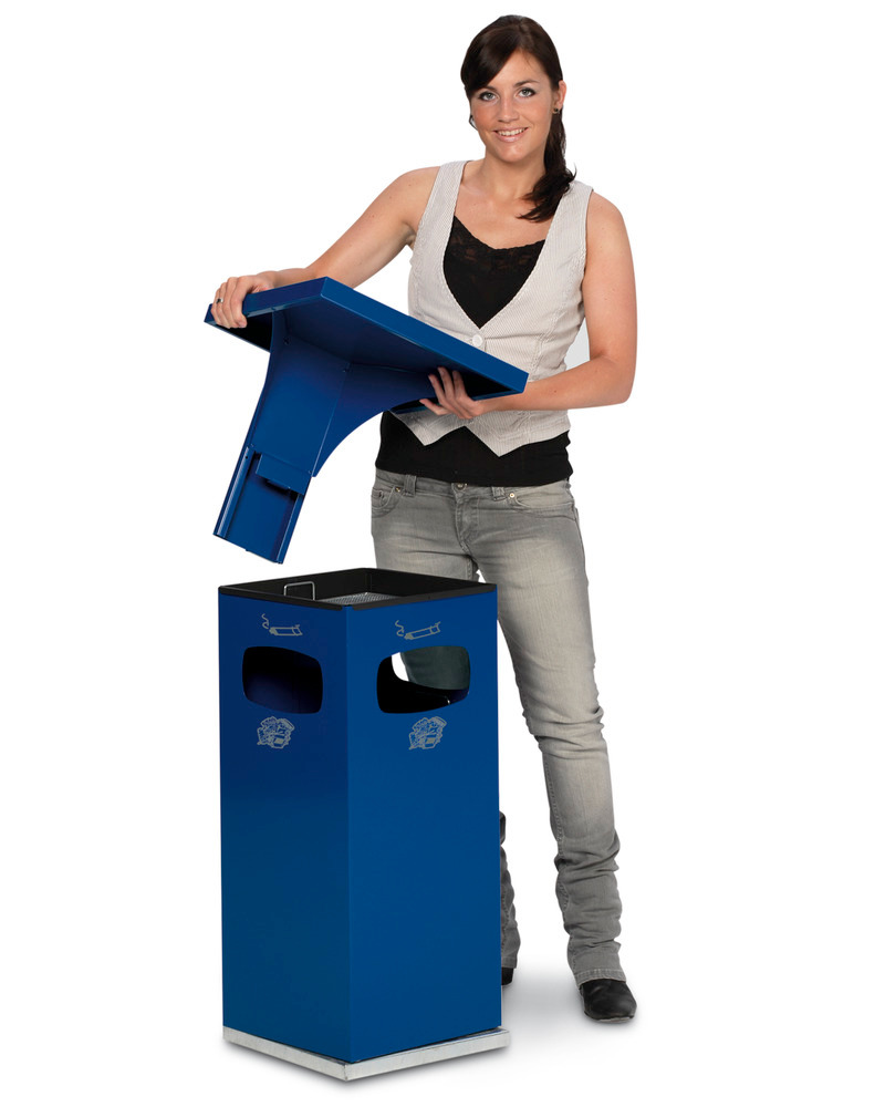 Odpadková nádoba s popelníkem z oceli, s odnímatelným povětrnostně odolným krytem, obj. 38 l, modrá - 2