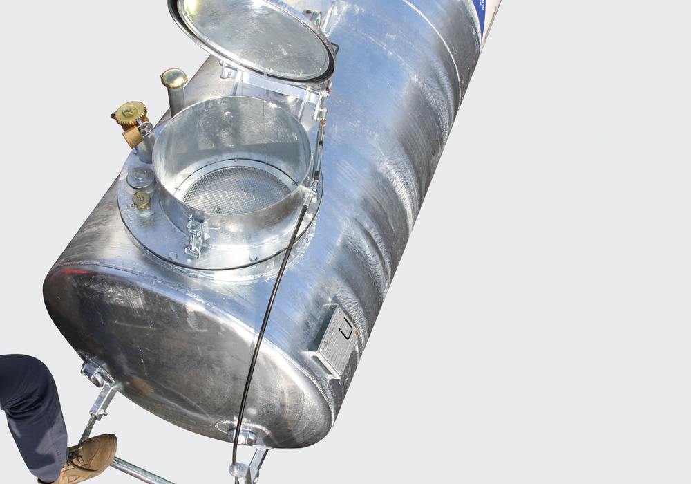 Spildolieopsamler AS-TPSE, med integreret påfyldningstragt, 7.500 liter - 3