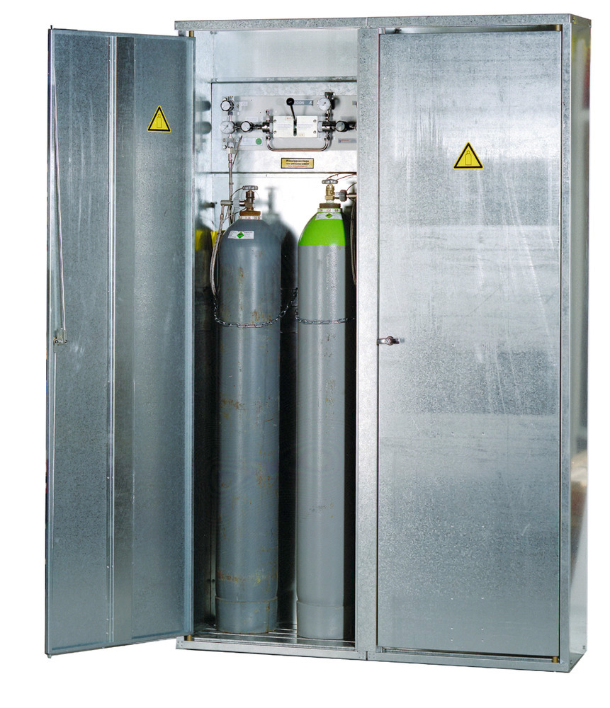 Gas cylinder cabinet for 6 x 50 l gas cylinders, 3-wing door, galvanised - 1