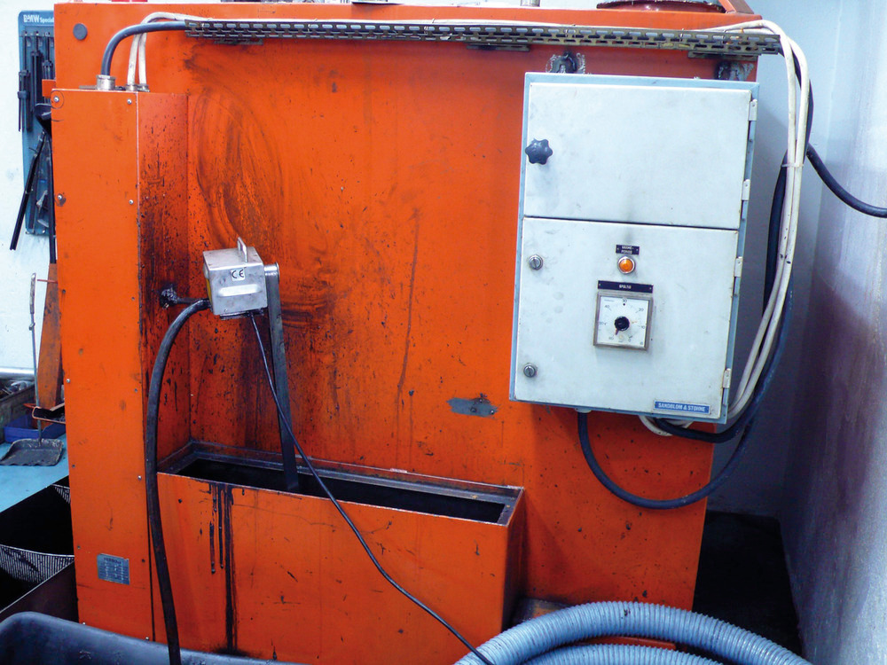 Séparateur d'huile à bande de 1 de large, profondeur d'immersion 575 mm, avec minuterie numérique - 5