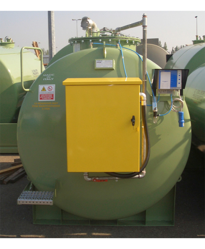 Dvouplášťová nádrž dle UNI EN 12285, objem 10000 litrů, s elektro čerpadlem, 70 l / min - 3