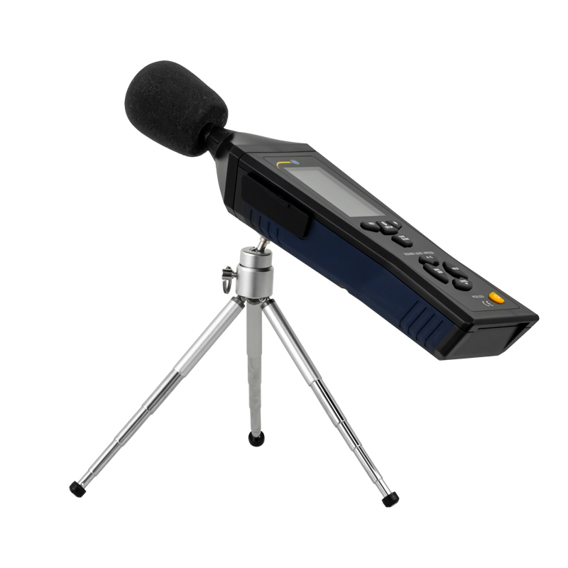 Sonomètre PCE-323, plage de mesure 30 - 130 dB, avec Bluetooth, certificat ISO - 5