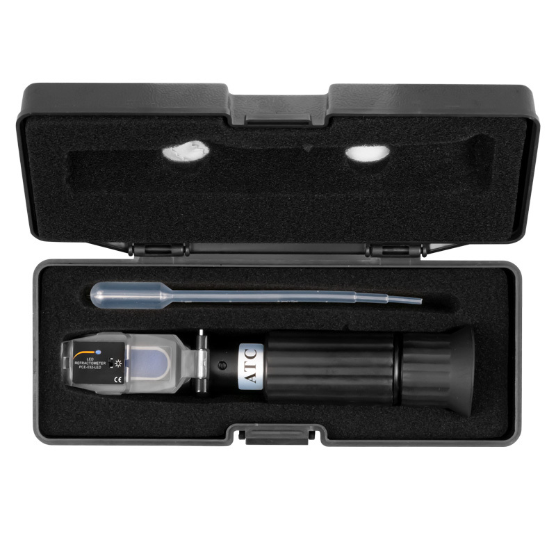 Refractometer PCE-LED, measurement of lubricants, oils and juices, 0 - 32 % Brix, LED illumination - 6