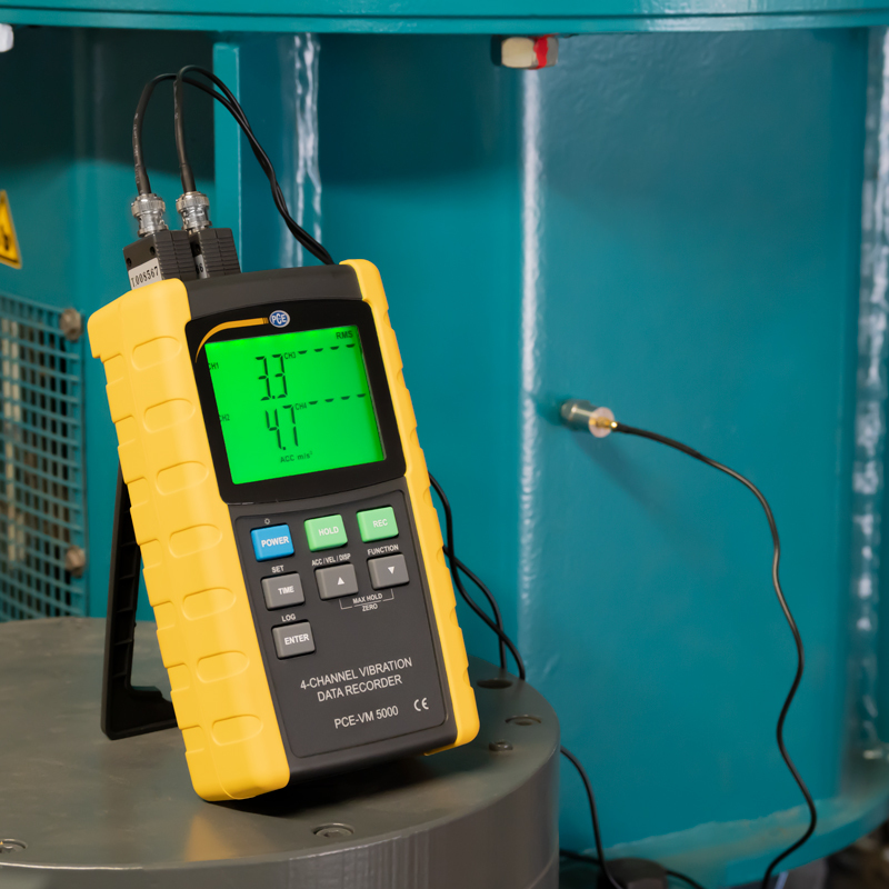 Medidor de vibración PCE-VM 5000, mide vibraciones, 10 Hz - 1 kHz, 4 sensores + certificado ISO - 7