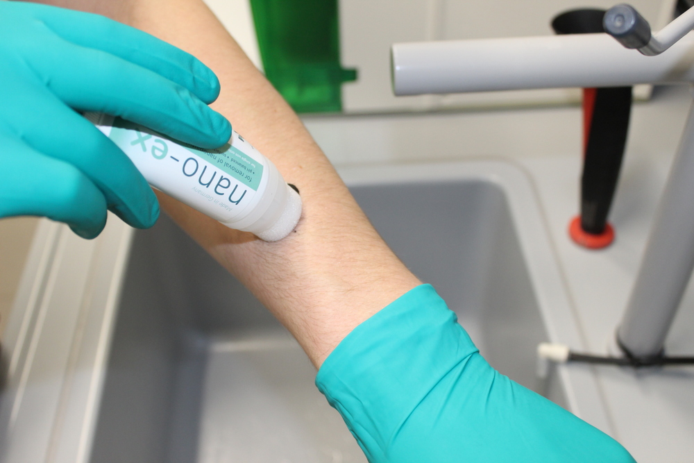 Nano-ex, skin cleanser for nanoparticles, 50 ml tube with sponge applicator - 5