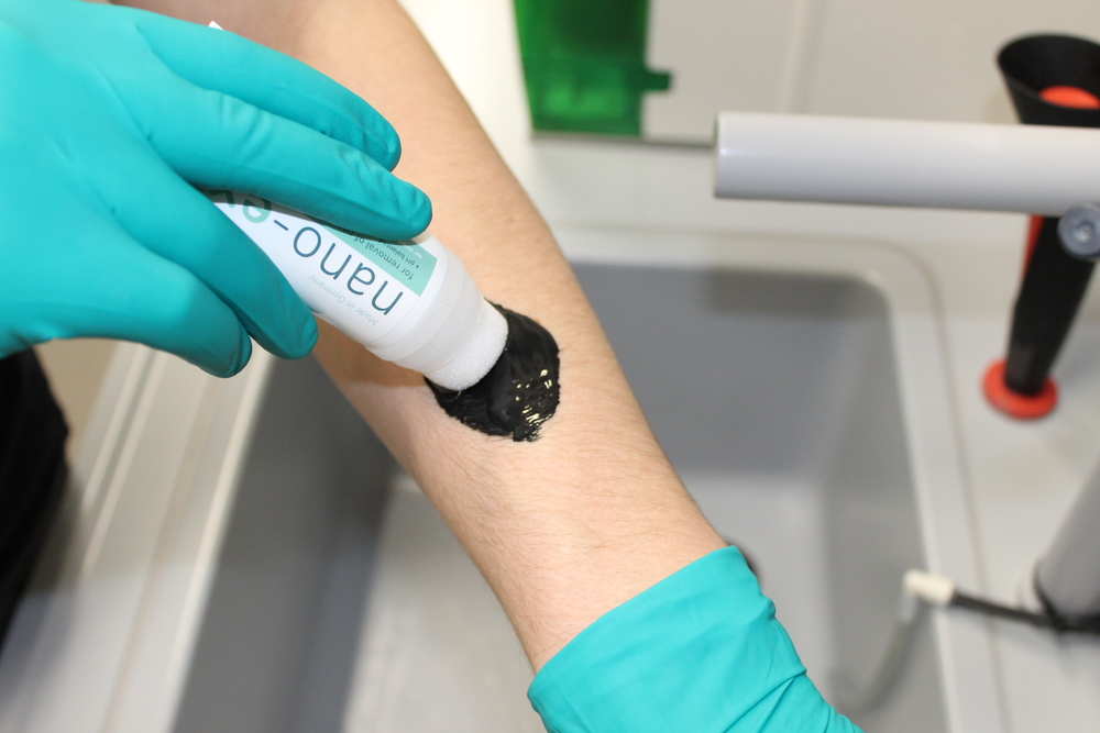 Nano-ex, Hautreinigung gegen Nanopartikel, 50 ml Tube mit Schwammapplikator - 3