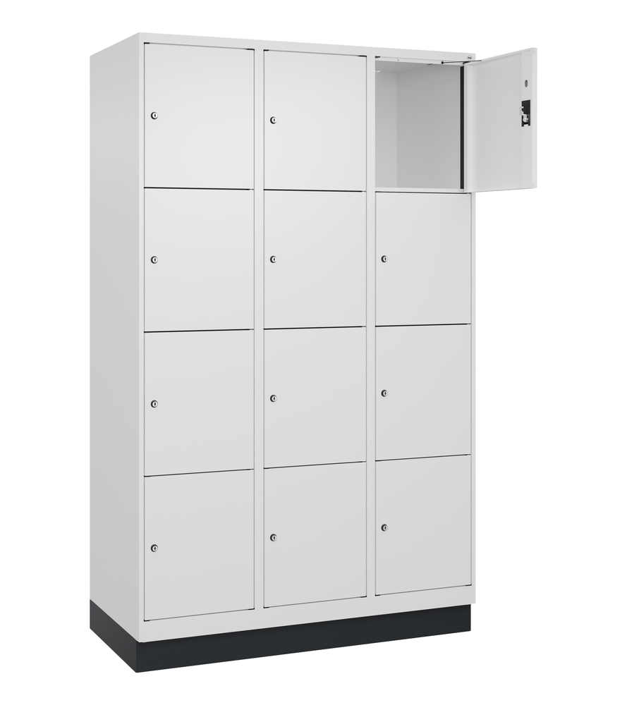 Locker Cabo-Plus, 4 bays each 5 compartments, 1200 x 500 x 1850 mm, light grey, on feet - 1