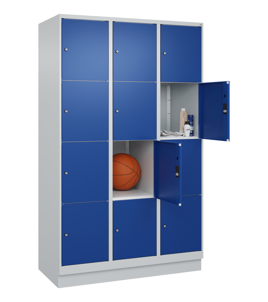 C+P Cabo zárható szekrény, 4 rekesz egymás felett, 1200x500x1950 mm, kék ajtók, talapzattal - 3