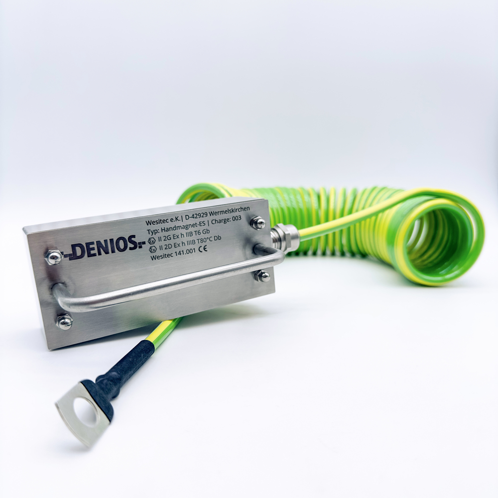 DENIOS earthing cable with hand magnet and M10 eye, 5 m cable, green/yellow, steel, 4 mm², ATEX - 2