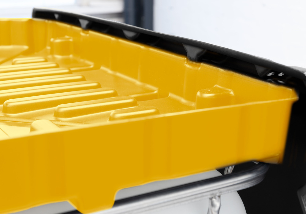 IBC funnel - Full Size Funnel - Chemically Resistant Polyethylene - Yellow - 3